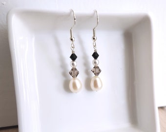 Teardrop Freshwater Pearl and Black Crystal Dangle Earrings - ORECCHIA