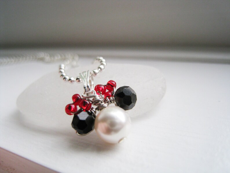 Gioielli Disney Minnie per Donne e Ragazze, Orecchini a Cerchio in Argento Sterling con Zirconi di Mickey