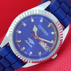 Vintage Citizen 8200 Refurbished Automatic Japan Mens Day&Date Transparent Back Blue Color Dial Wrist Watch a115