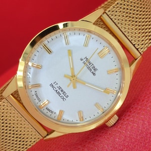 アヴィア　ゴールド　腕時計 Avia watch - Etsy 日本