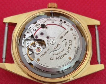 ジャンク古銭10kg Refurbished Vintage Citizen Automatic 8200 Japan Mens Day&date