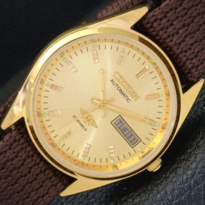 Vintage Refurbished Citizen Automatic 8200 Japan Mens Day&Date Golden Color Dial Wrist Watch a436268