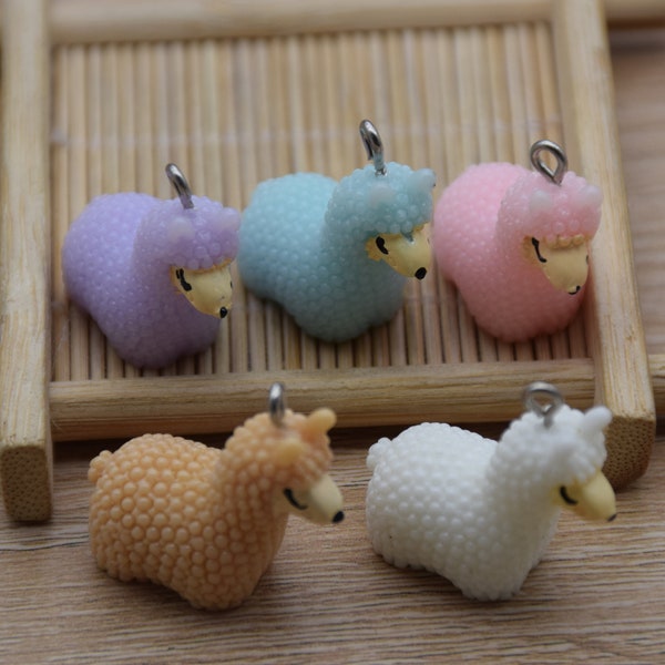 12 Resin Adorable Alpaca Animal Charms Earring Necklace Bracelet Bead Pendants DIY Jewelry Decoden Cabochon Keychain Accessories 28x27mm