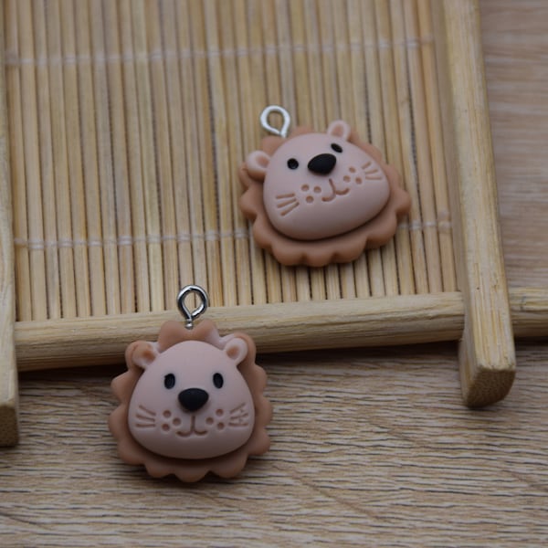 12 Resin Adorable Lion Head Animal Charm Earring Necklace Bracelet Bead Pendants DIY Jewelry Decoden Cabochon Keychain Supplies 22x19mm