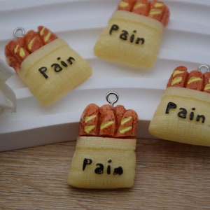 10 Resin Adorable French Bread Pain Charms Earring Necklace Bracelet Bead Pendants DIY Jewelry Decoden Cabochon Keychain Accessories 29x20mm