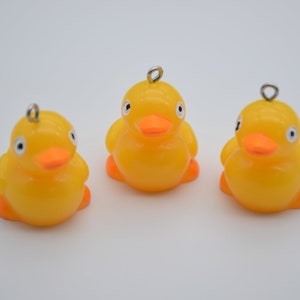 10 Resin Adorable Duck Animal Charms Earring Necklace Bracelet Bead Pendants DIY Jewelry Decoden Cabochon Keychain Accessories 26x23x20mm