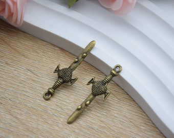 Metall Schwert Anhänger,Messer Anhänger für Schmuckherstellung,DIY Bastelbedarf,Halskette Armband Ohrring Dekoration Ornamente,Design Verschönerung