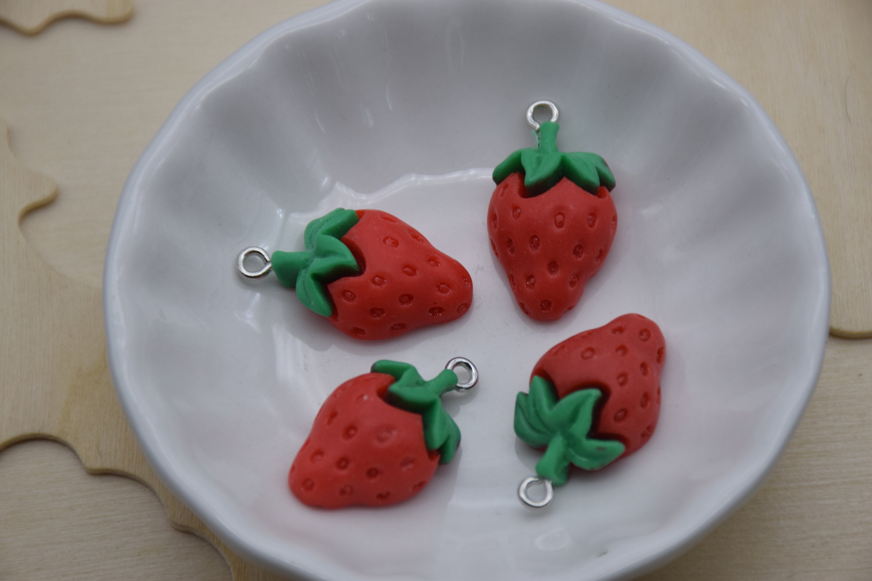 Handmade Strawberry Resin Strawberry Charm For DIY Jewelry Making Cute  Fruit Pendant Earrings And Fashion Accessories From Fuyu8, $0.51