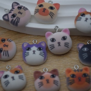 10 Resin Adorable Cat Animal Charms Earring Necklace Bracelet Bead Pendants DIY Jewelry Decoden Cabochon Keychain Accessories 23x20mm