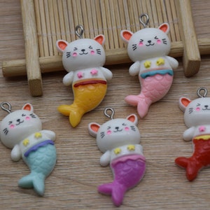 10 Resin Adorable Cat Animal Charms Earring Necklace Bracelet Bead Pendants DIY Jewelry Decoden Cabochon Keychain Accessories 38x20mm
