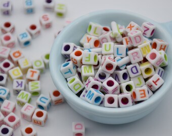 50 Plastic Beads White Bead With Mix Color Mixed Letter Acrylic Cube Bead Charm For Jewelry  DIY Craft Square Custom Name Bead Bracelet 6mm