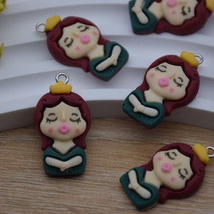 10 Resin Adorable Cartoon Princess Charms Earring Necklace Bracelet Bead Pendants DIY Jewelry Decoden Cabochon Keychain Accessories 30x17mm