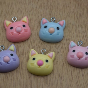 10 Resin Adorable Cat Animal Charms Earring Necklace Bracelet Bead Pendants DIY Jewelry Decoden Cabochon Keychain Accessories 20x19mm