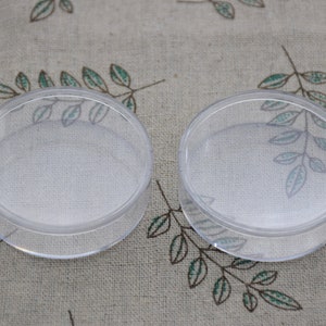10 Stück runde durchsichtige Kunststoffbox, transparente Kunststoffbox, Behälterbox, Deckelbox, Dekorationsbox, Kunststoffbehälter, Aufbewahrungsbox, 54 mm x 16 mm (Höhe) AB77