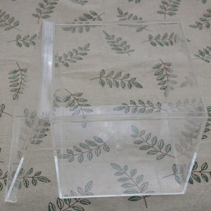 1Pcs Square Clear Plastic Box,Transparent Box,Container Box,Lid Box,Decoration Box,Plastic Cases,Storage Box,120mmx120mmx120mm(height) AB149