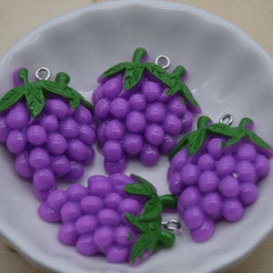 10 Resin Adorable Grape Fruit Charms Earring Necklace Bracelet Bead Pendants DIY Jewelry Decoden Cabochon Keychain Accessories 33x26mm