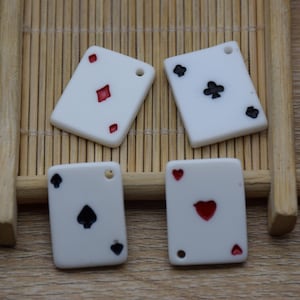12 Żywica Uroczy Poker Karty Urok Kolczyk Naszyjnik Bransoletka Koraliki Wisiorki DIY Biżuteria Decoden Cabochon Brelok Materiały 22 x 16 mm