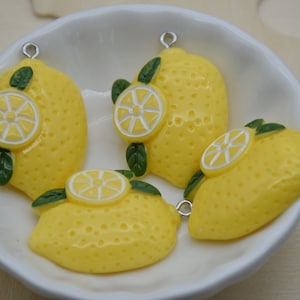 10 Resin Adorable Lemon Fruit Charms Earring Necklace Bracelet Bead Pendants DIY Jewelry Decoden Cabochon Keychain Accessories 36x26mm