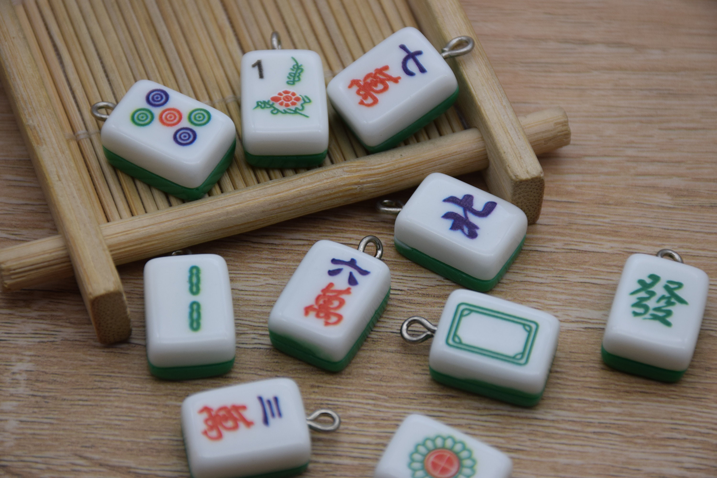 12 Resin Adorable Mahjong Charms Earring Necklace Bracelet Bead Pendants DIY Jewelry Decoden Cabochon Keychain Accessories 20x11mm