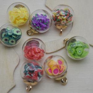 10 Round Glass Globe Charm,Crystal Glass Ball Vials With Confetti Fruit,Bracelet Necklace Key Chain Charm Pendants,21mmx16mm