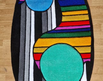 Modern Abstract Oval Rug – Colorful Handmade Tufted Carpet with Geometric Design