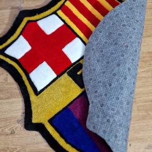 High-Quality Realistic FC Barcelona Floor Rug – Perfect for Hardcore FCB Fans and Football Enthusiasts