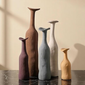 Nordic Style Ceramic Vase – Minimalist Scandinavian Pottery for Modern Home Decor, Shelf Styling, Table Centerpiece, Neutral Accent