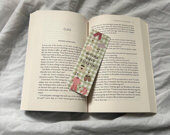 Autumn Girl Essentials - Autumn - Cosy - Girly  - Bookish - Gift