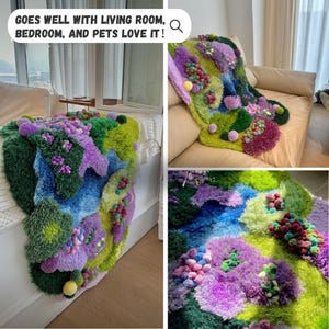 Peut inclure: Une couverture textur&eacute;e et color&eacute;e avec un motif de paysage. La couverture pr&eacute;sente des nuances de vert, de bleu, de violet et de rose, avec une vari&eacute;t&eacute; de textures et d'&eacute;l&eacute;ments en relief. Le texte de l'image dit "GOES WELL WITH LIVING ROOM, BEDROOM, AND PETS LOVE IT!"