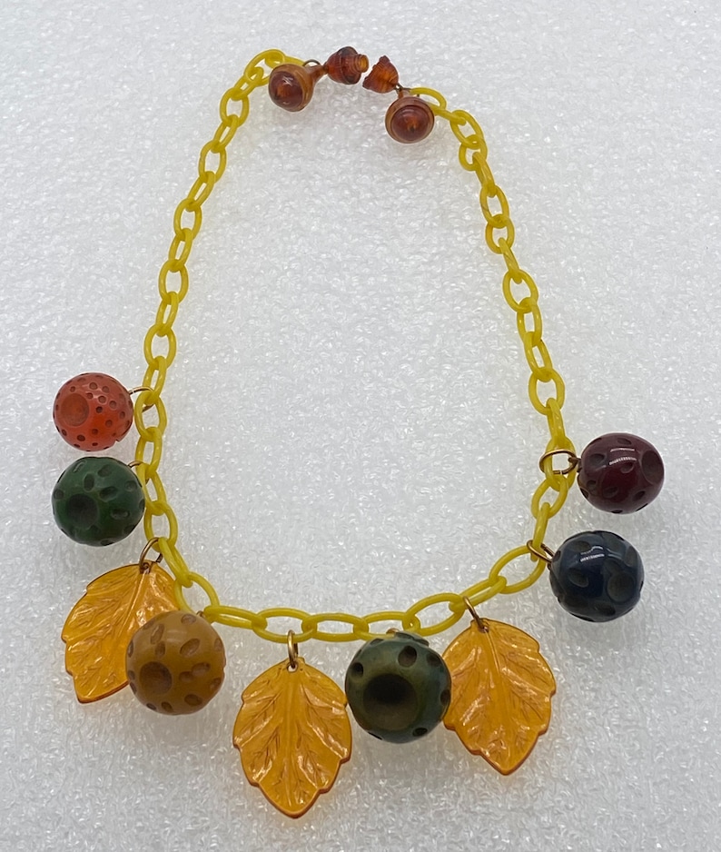 Vintage bakelite & celluloid hand carved fruits and celluloid leaves necklace image 7