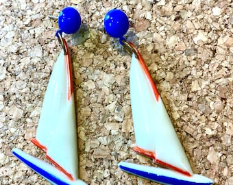 Vintage hand painted early plastic nautical boats piercing earrings