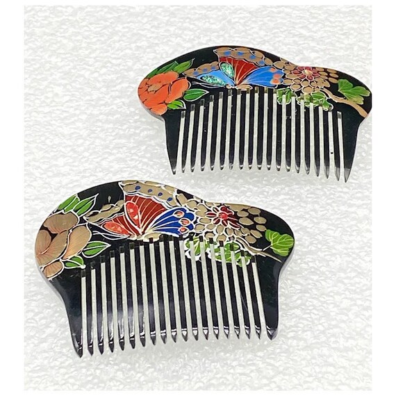 Vintage Japanese Style Wooden Lacquered Hand Painted Comb  display picture 3