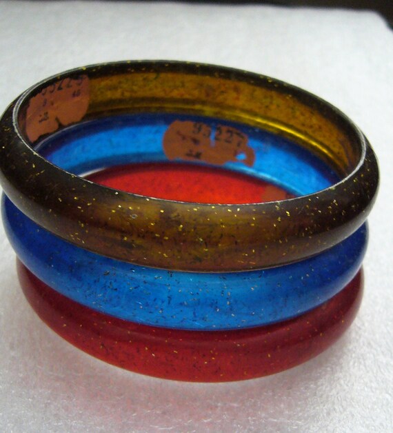 Vintage plastic red blue and brown bangles with I… - image 3