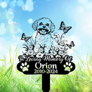 Custom Bichon Frise Sitting with Butterfly Memorial Stake, Dog Sympathy Sign, Custom Dog Garden Stake, Dog Loss Gift, Remembrance Stake