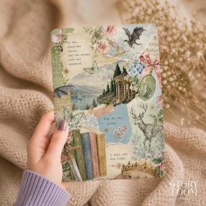 Pode incluir: Um diário decorativo com um design de colagem com um dragão, veados, borboletas e elementos florais. O diário inclui o texto "To the stars who listen and the dreams that are answered." e "You do not yield."