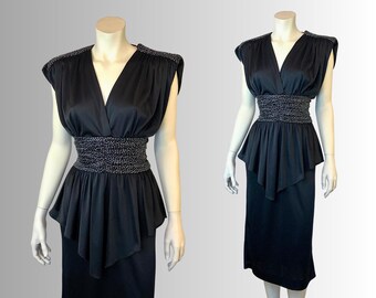 80s DISCO DEEP V PEPLUM Slinky Wiggle Dress with Ruched Waist / Vintage 1980s Black and Silver Hourglass Open Back Dress / Small Medium