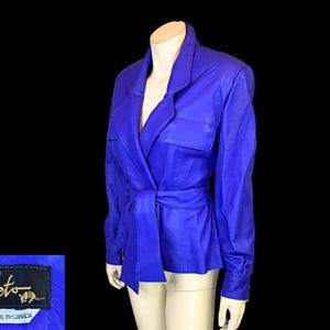 Veste en cuir souple ULTRA VIOLET des années 80 avec lien à la taille / S M