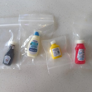 1/6 Scale Miniature Dollhouse Food /Ketchup/BBQ Sauce/Mustard/ Mayonnaise/Sauce Set