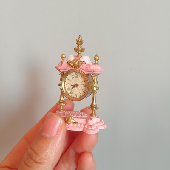 Miniature 1/6 scale Vintique Table Clock for Dollhouse/Store Diorama