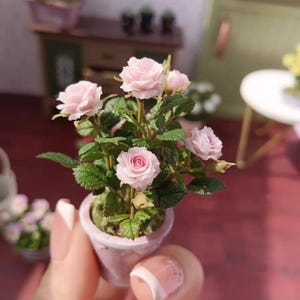 Miniature Plants/Artificial Plants/Handmade Clay Plants Roses for Dollhouse Diorama