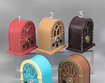 Miniature Vintique Radio/ Music Player