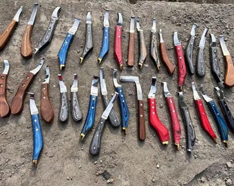 Farrier Hoof Knife: Stainless Steel, Ergonomic Wooden Handle