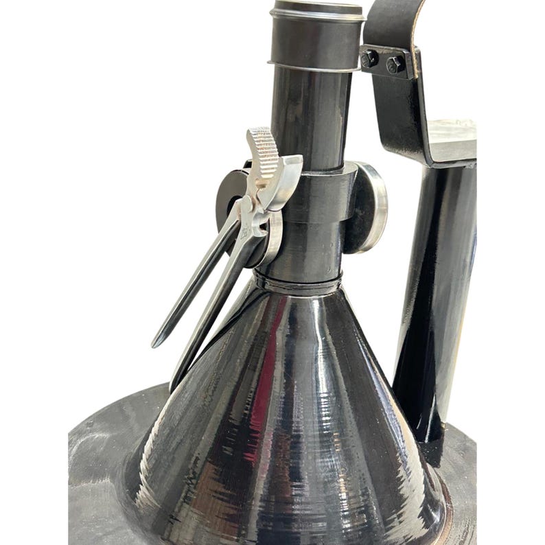 farrier hoof stand 
hoof jack 
farrier tools 
hoof stand