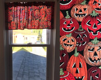 Ready to Ship* Handmade Halloween Curtain Valance Smiling Orange Jack-o-lanterns Kitschy Cute Goth Spooky Home Decor