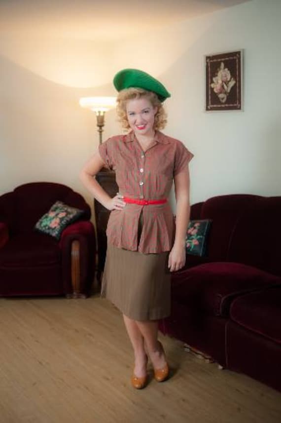 1940's Two Piece Cotton Skirt Set Brown Red and G… - image 9