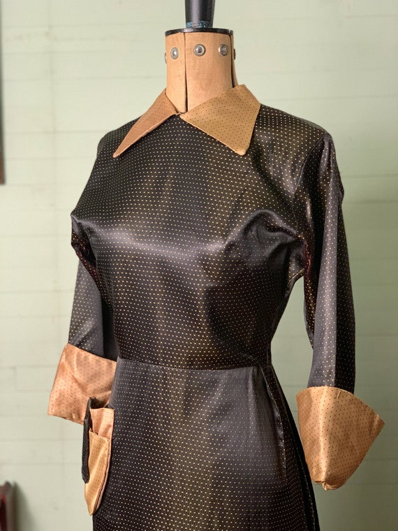 1940's Smoking Jacket Style Dress Gold & Black - … - image 1