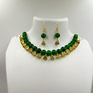 Zayncreations Green Beaded Party & Casual Wear Necklace With Earrings Set Gift For Her