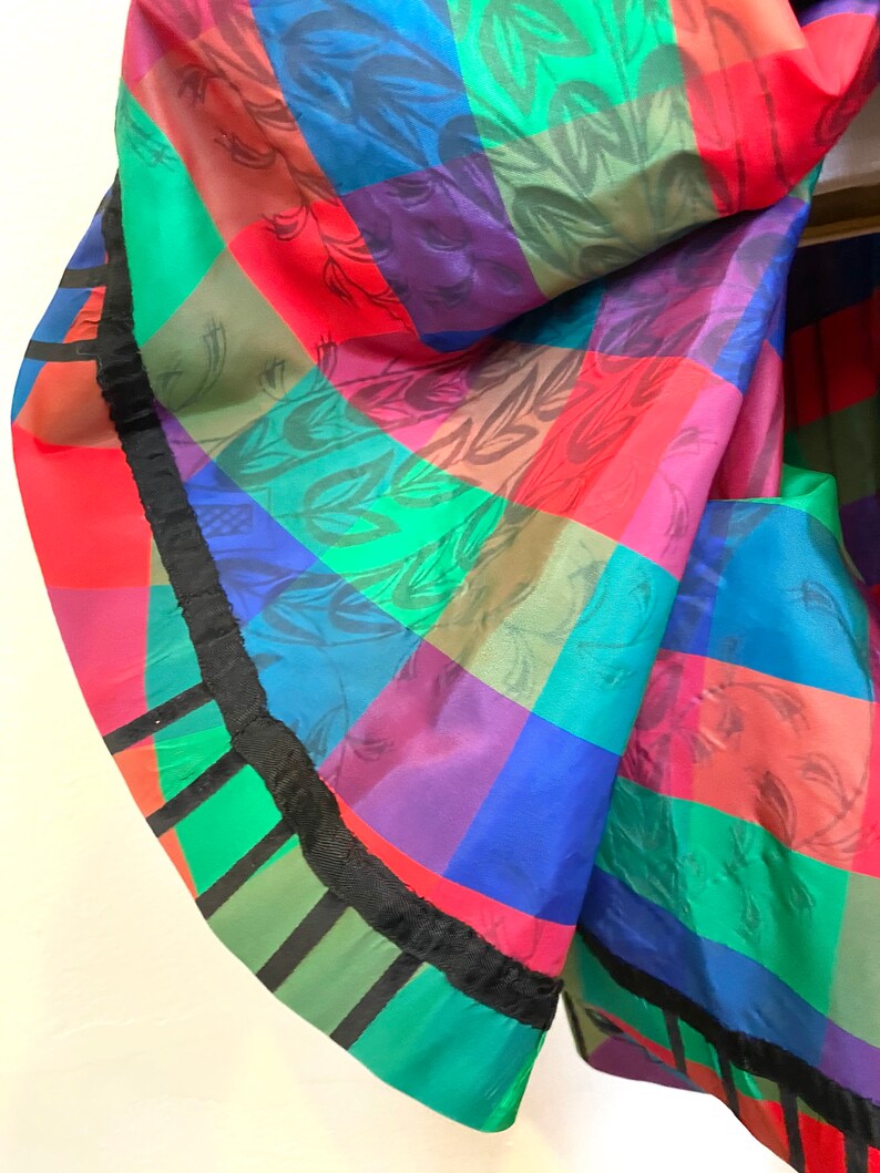Large 1950s Full Circle Skirt Blue Flocked Plaid Taffeta