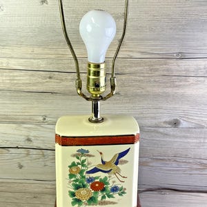 Vintage Ceramic Murray Feiss Chinoiserie Lamp signed Asian Crane Bird Gold Works