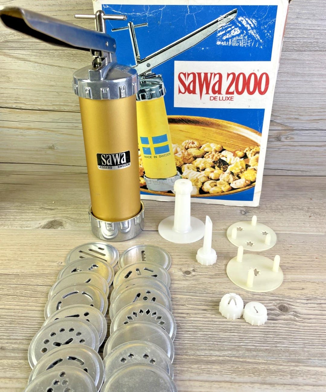 Vintage SAWA 2000 Deluxe Metal Cookie Press w/Box 28